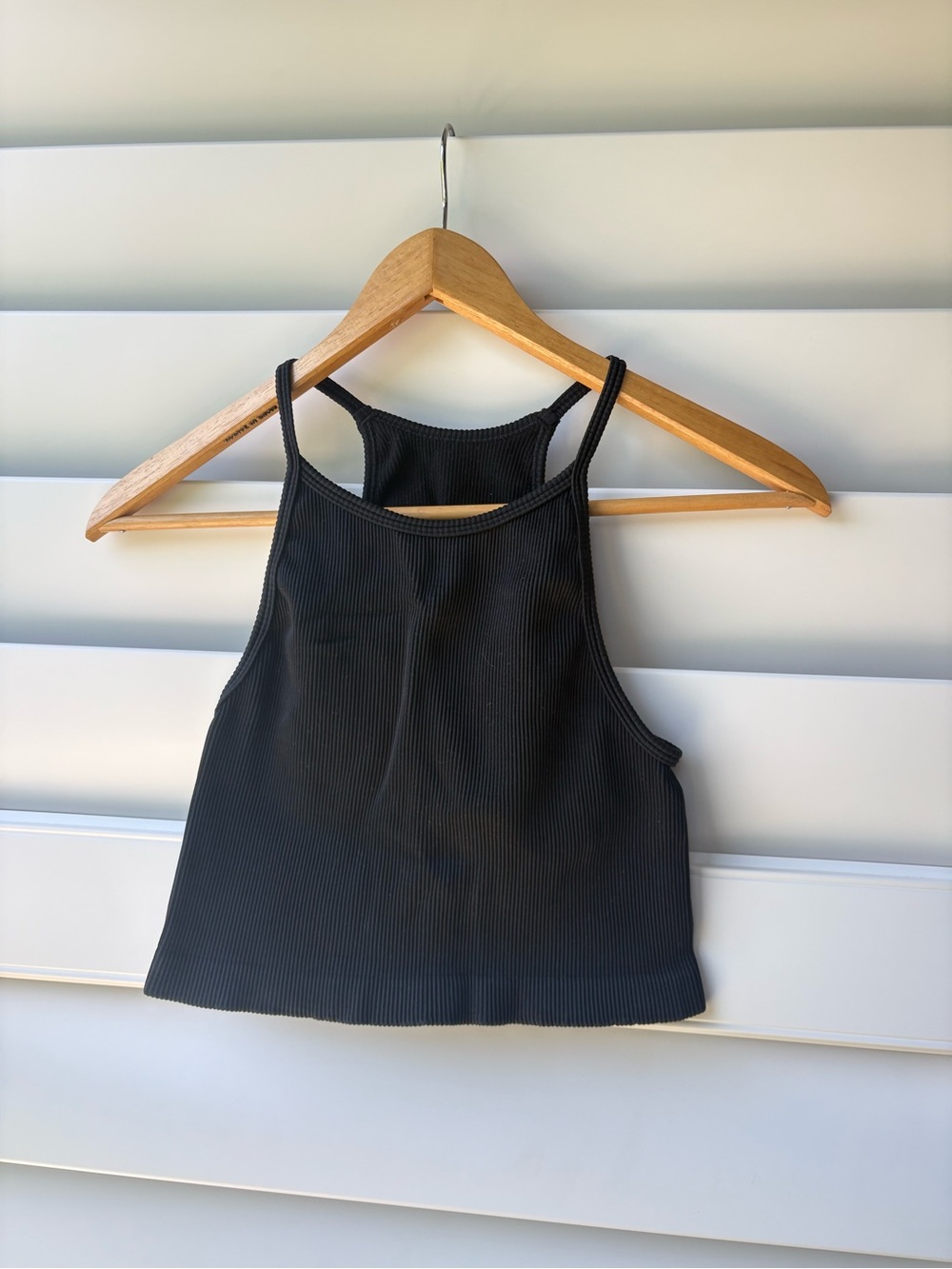 GAP Black Ribbed Racerback Crop Top
